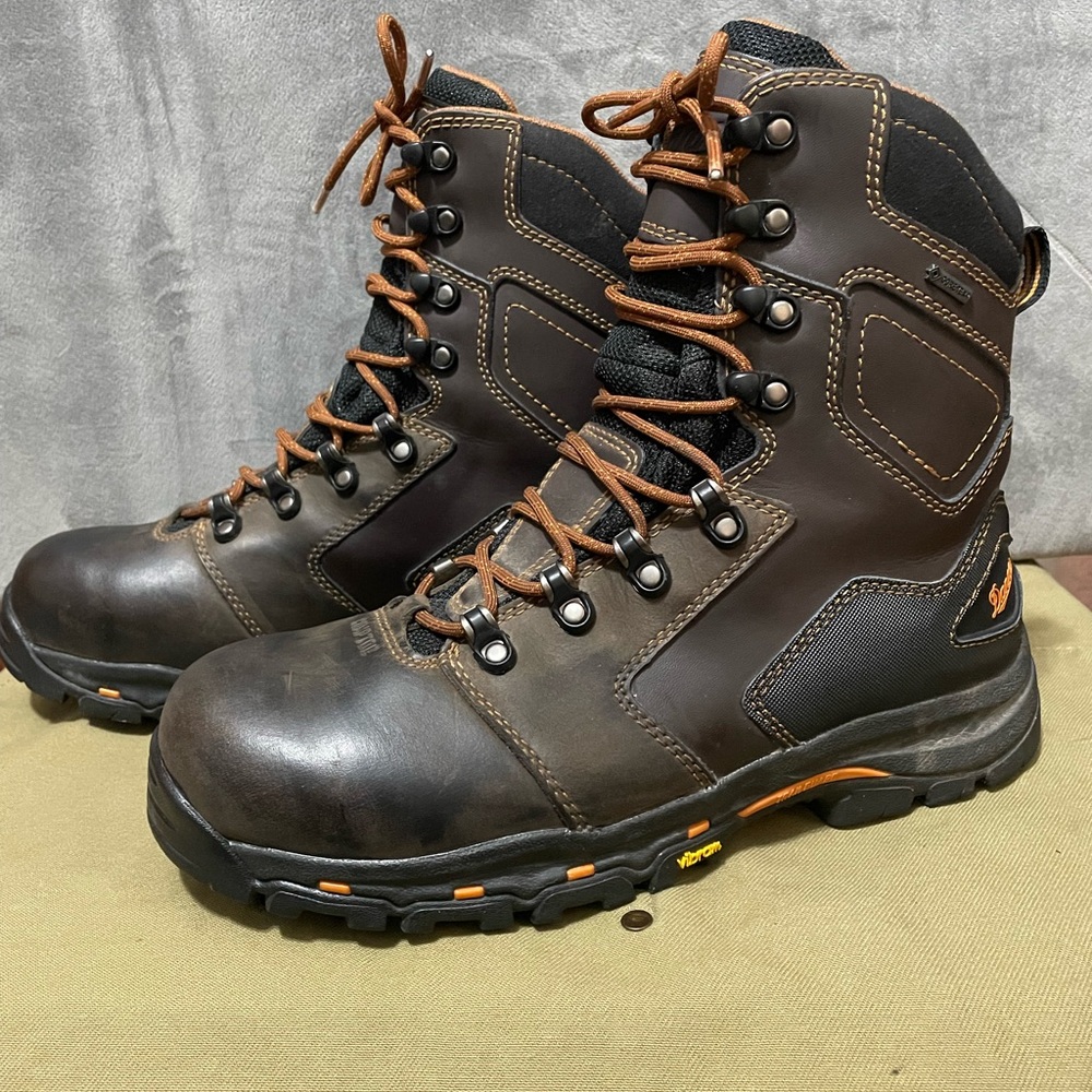 Danner Vicious 8” Comp Toe